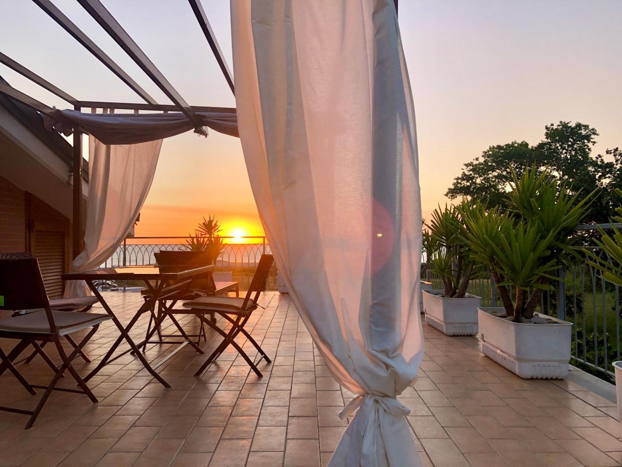 Marche Full Experience-Apartments Porto SantʼElpidio المظهر الخارجي الصورة