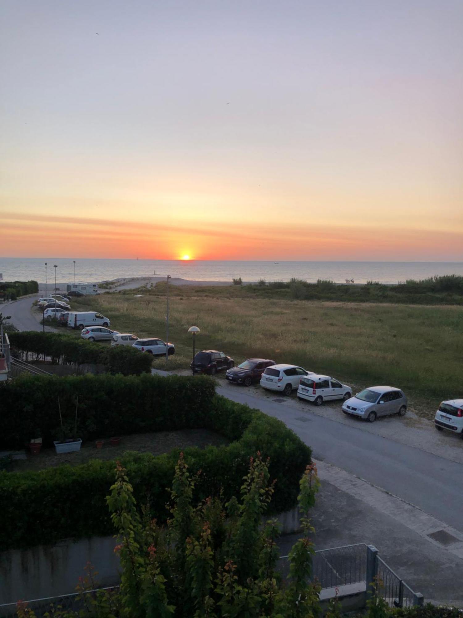 Marche Full Experience-Apartments Porto SantʼElpidio المظهر الخارجي الصورة